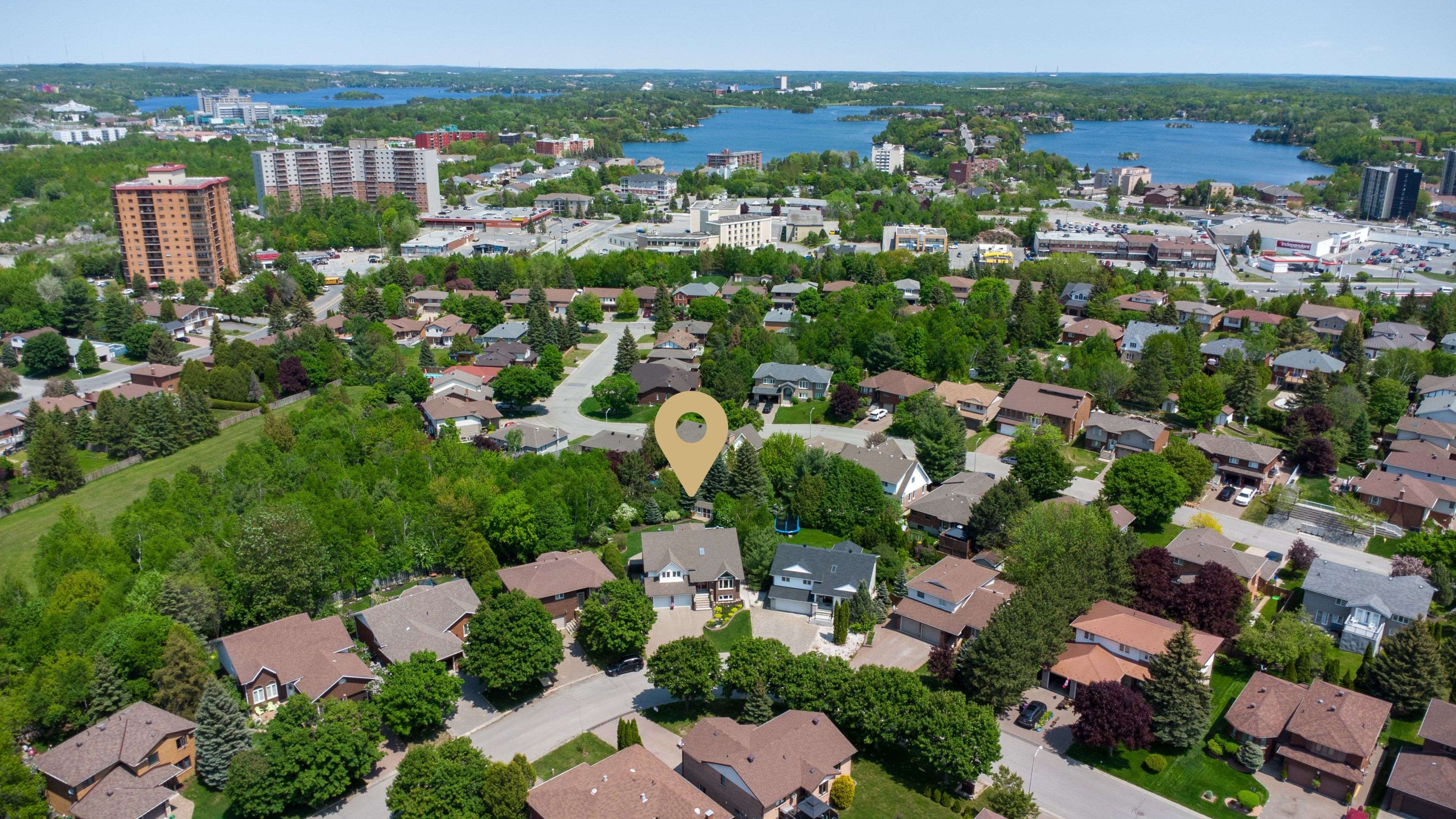 Greater Sudbury, ON P3E 5Y6,74 Crater CRES