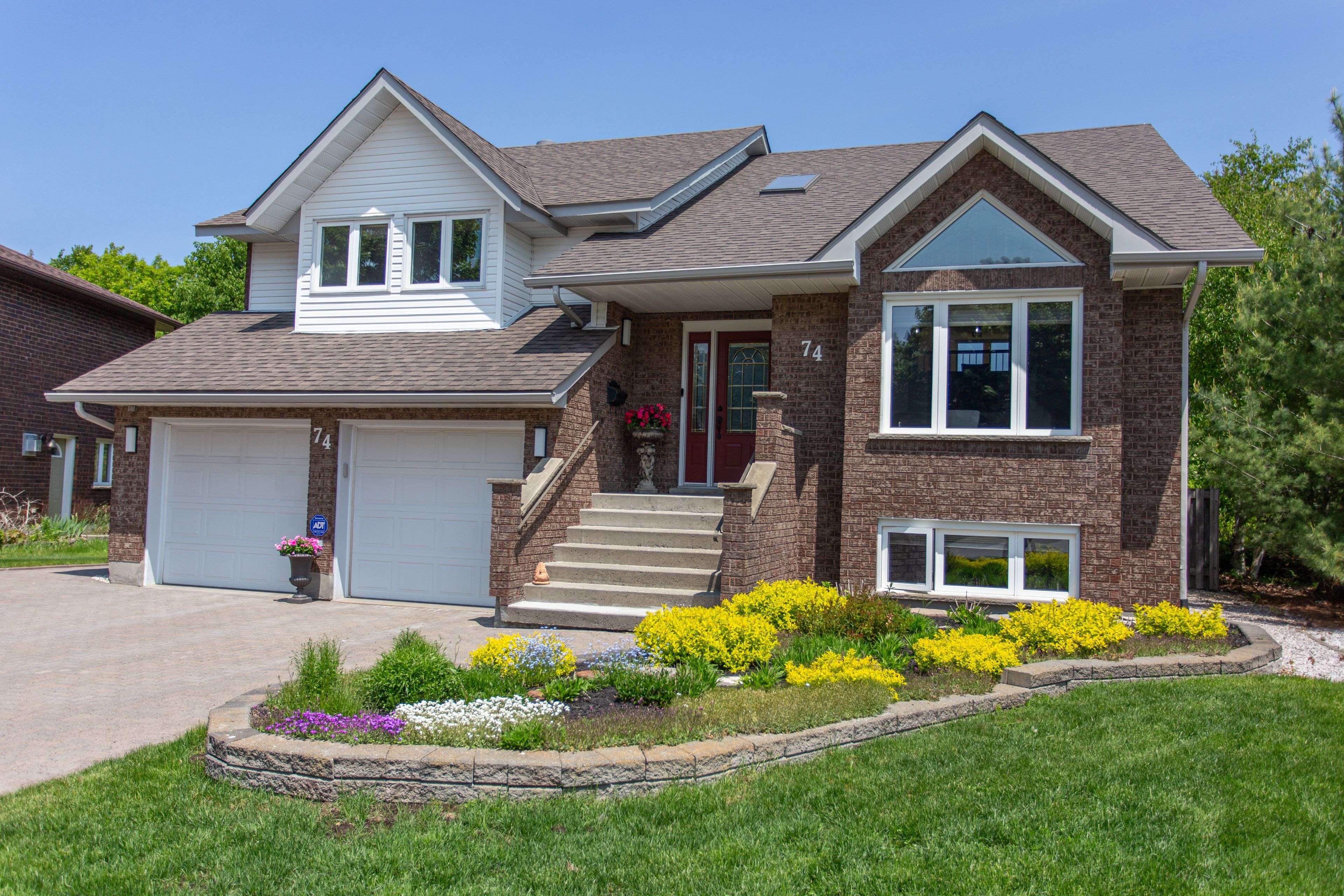 Greater Sudbury, ON P3E 5Y6,74 Crater CRES