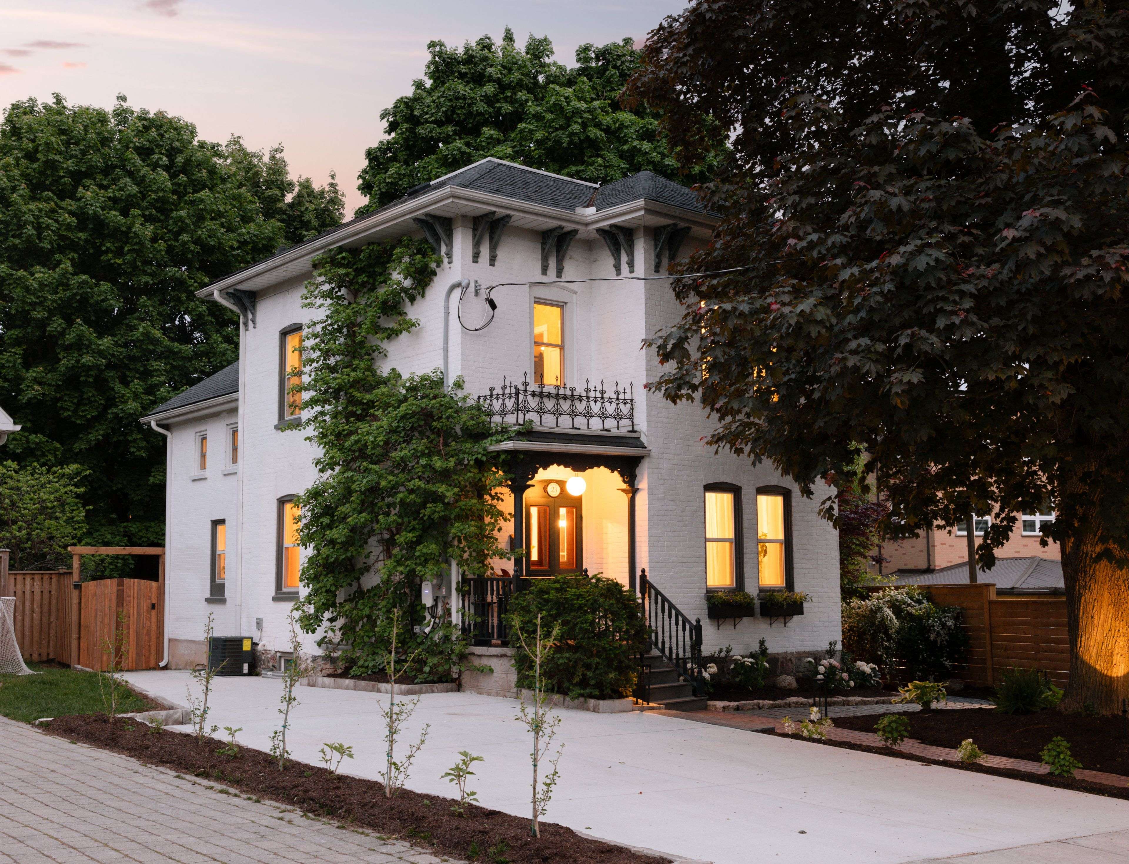 23 Centre ST, Woolwich, ON N3B 2T8