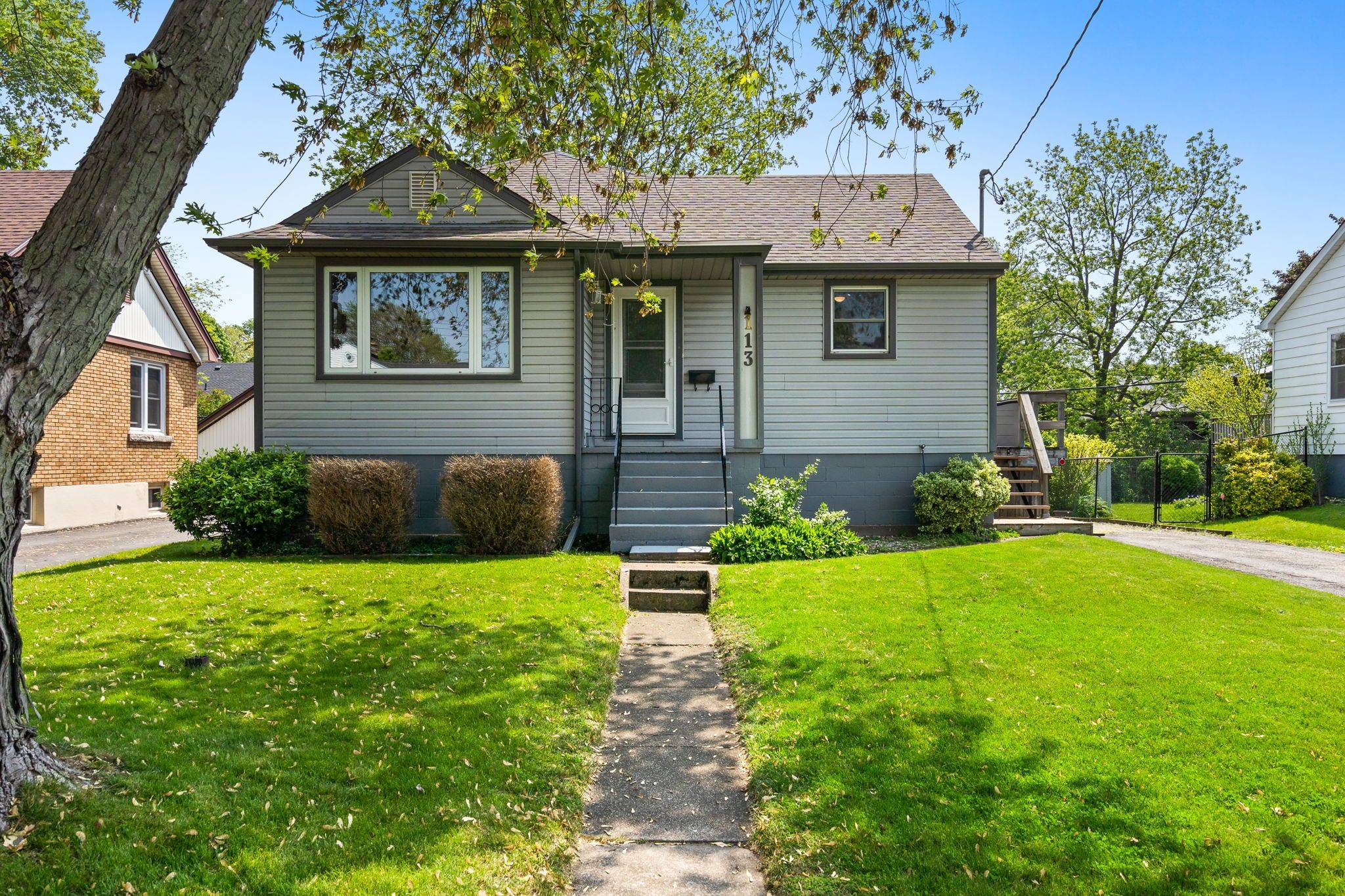 Port Colborne, ON L3K 5J8,113 Linwood AVE