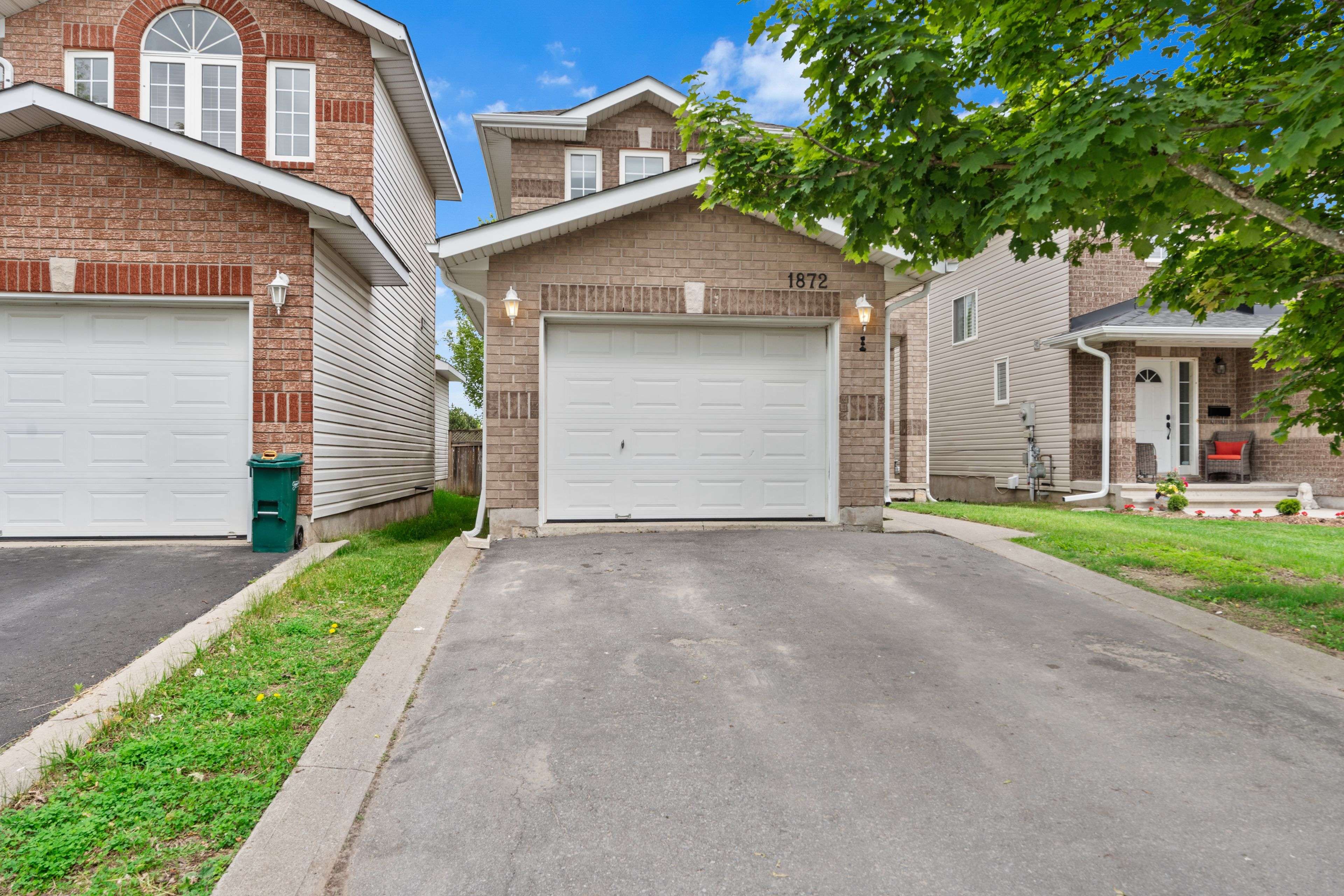 Kingston, ON K7P 3G8,1872 BERRYWOOD CRES