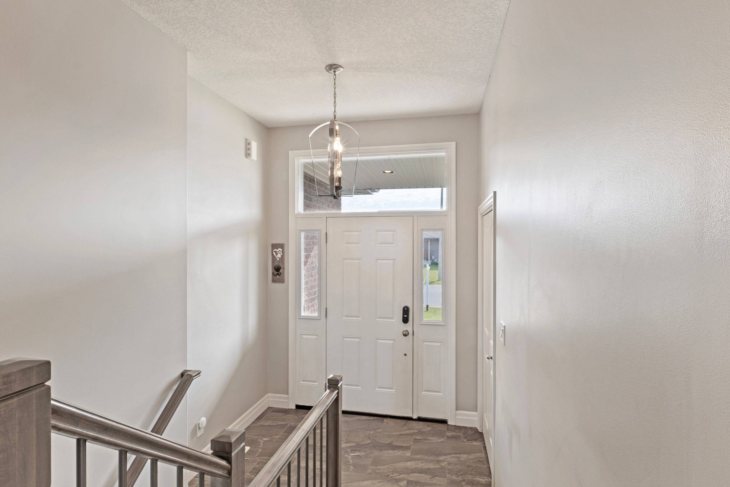 Quinte West, ON K8V 0G1,54 Mcintosh CRES