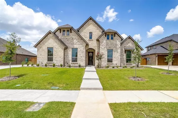 5621 Rutherford Drive,  Midlothian,  TX 76065