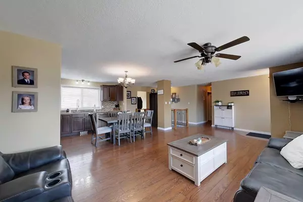 Slave Lake, AB T0G 2A3,1016 8 ST SE