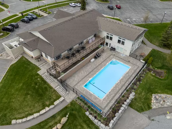 Scugog, ON L9L 0B4,85 Holtby CT