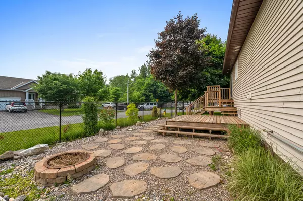 Carleton Place, ON K7C 2R8,105 Campbell ST