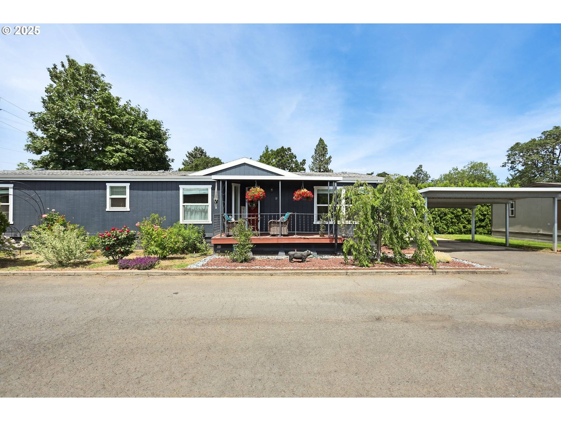 1267 TUCKER RD, Hood River, OR 97031