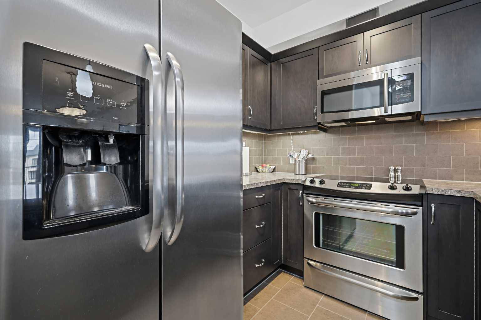 Calgary, AB T2Z 1J4,310 Mckenzie Towne Gate Southeast #3401