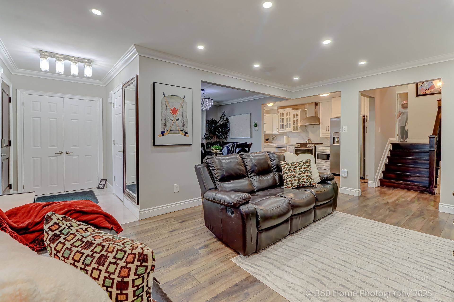 Whitby, ON L1N 2C7,109 Thickson RD S