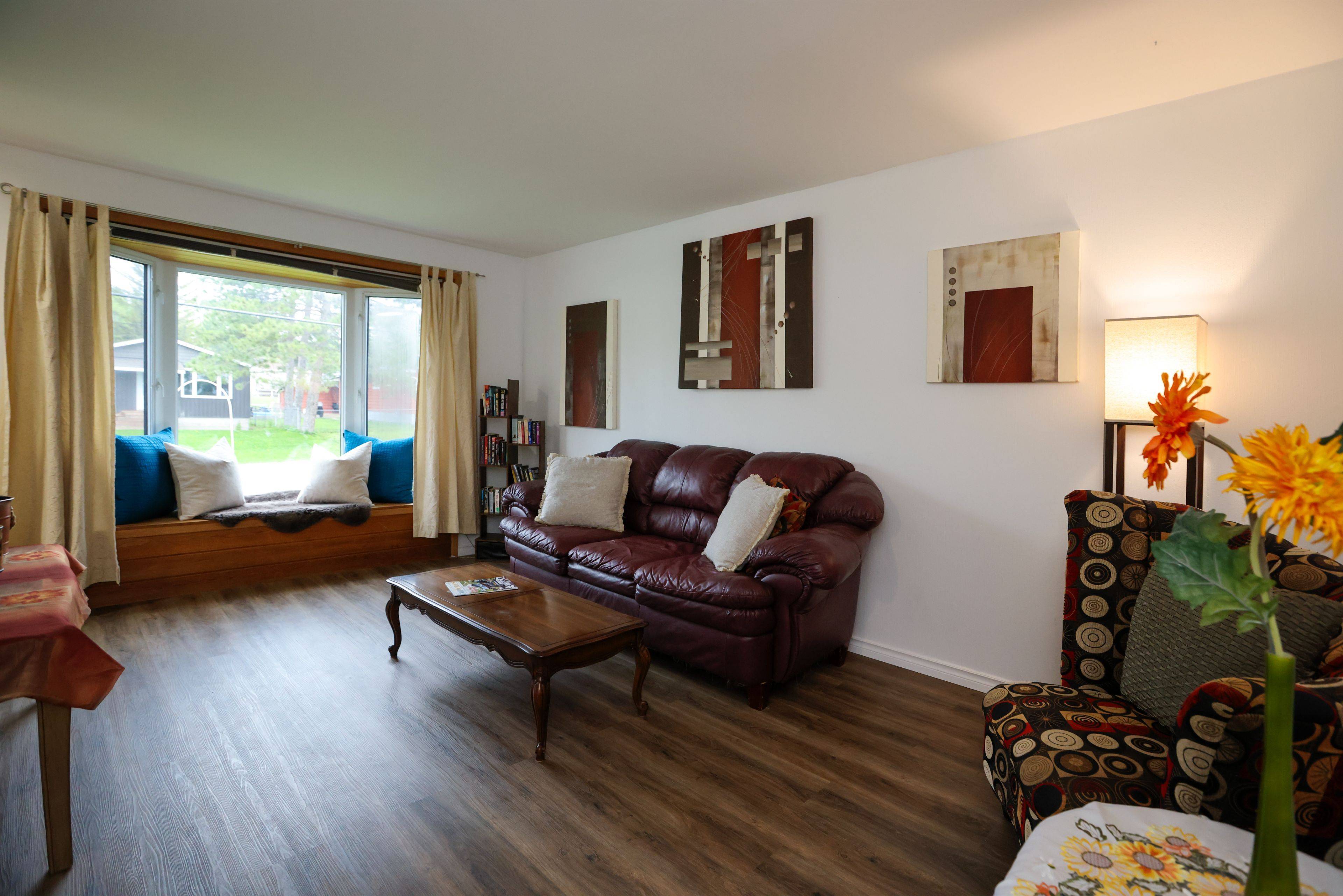 Temagami, ON P0H 2H0,31 Spruce DR