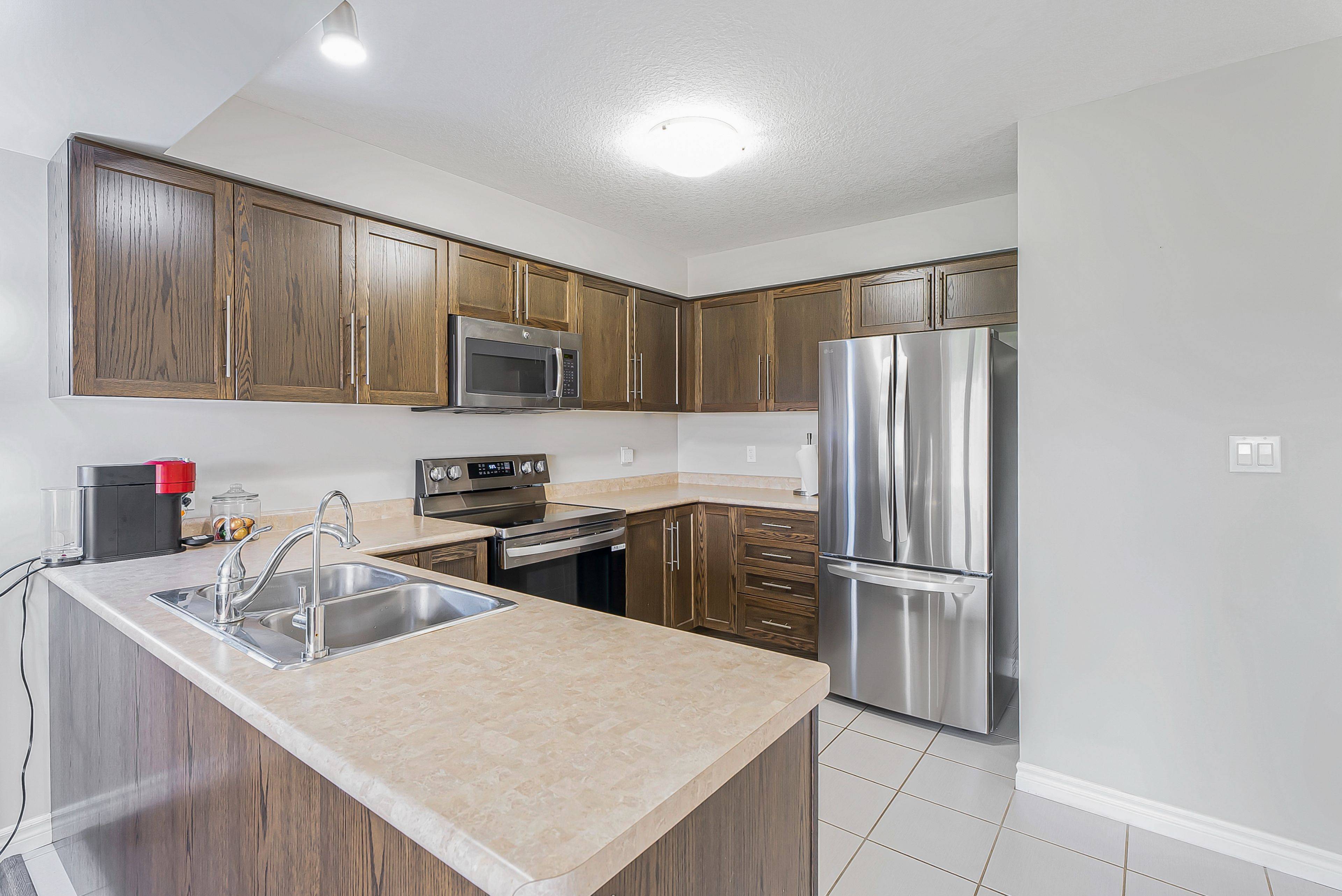 Woodstock, ON N4T 0J7,1426 Caen AVE