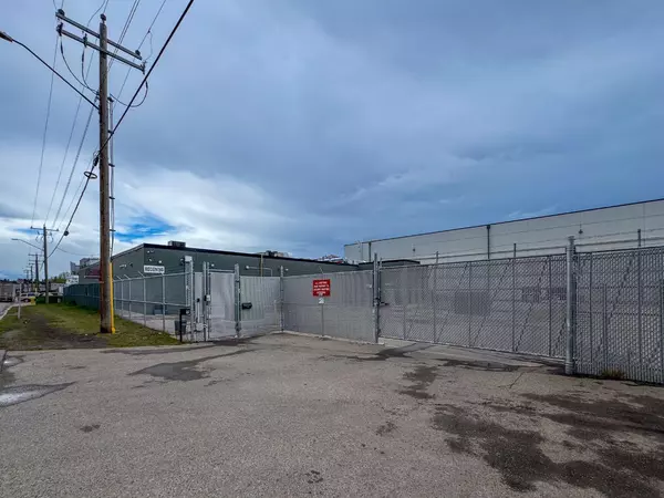 4013 Brandon ST Southeast, Calgary, AB T2G 4A7