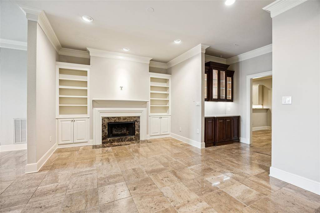 Dallas, TX 75219,4240 Prescott Avenue #5B