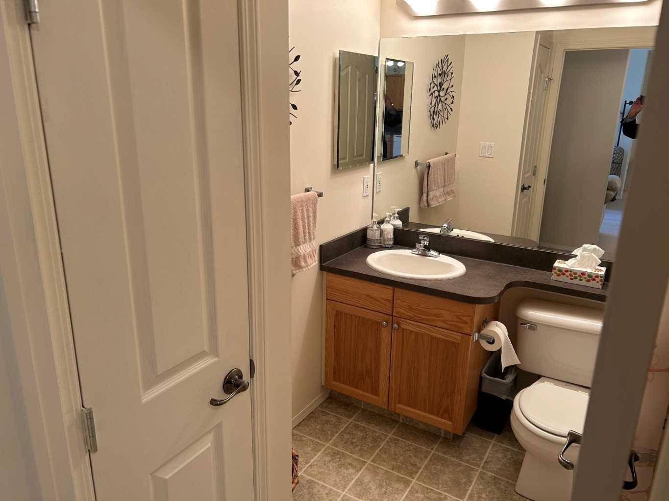 Red Deer, AB T4R 3J1,18 Averill ST #125