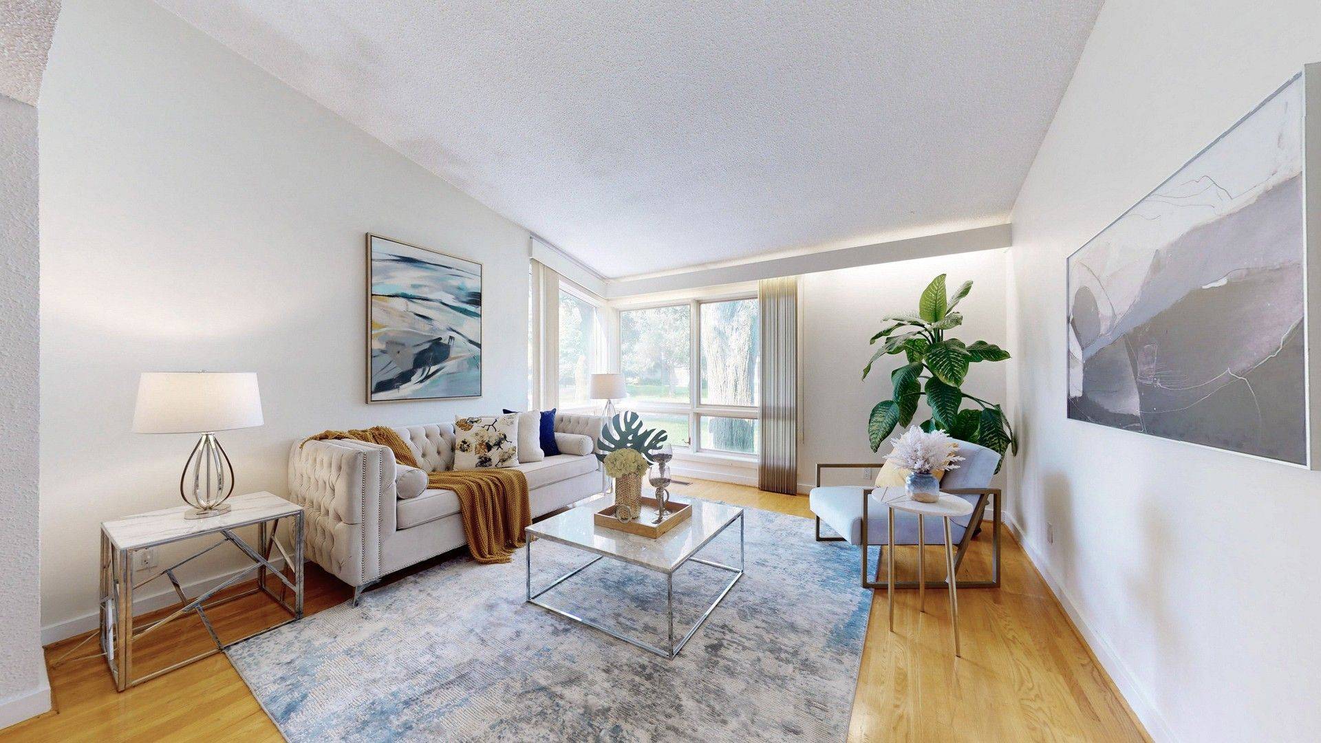 Toronto C13, ON M3B 2R1,46 Hurlingham CRES