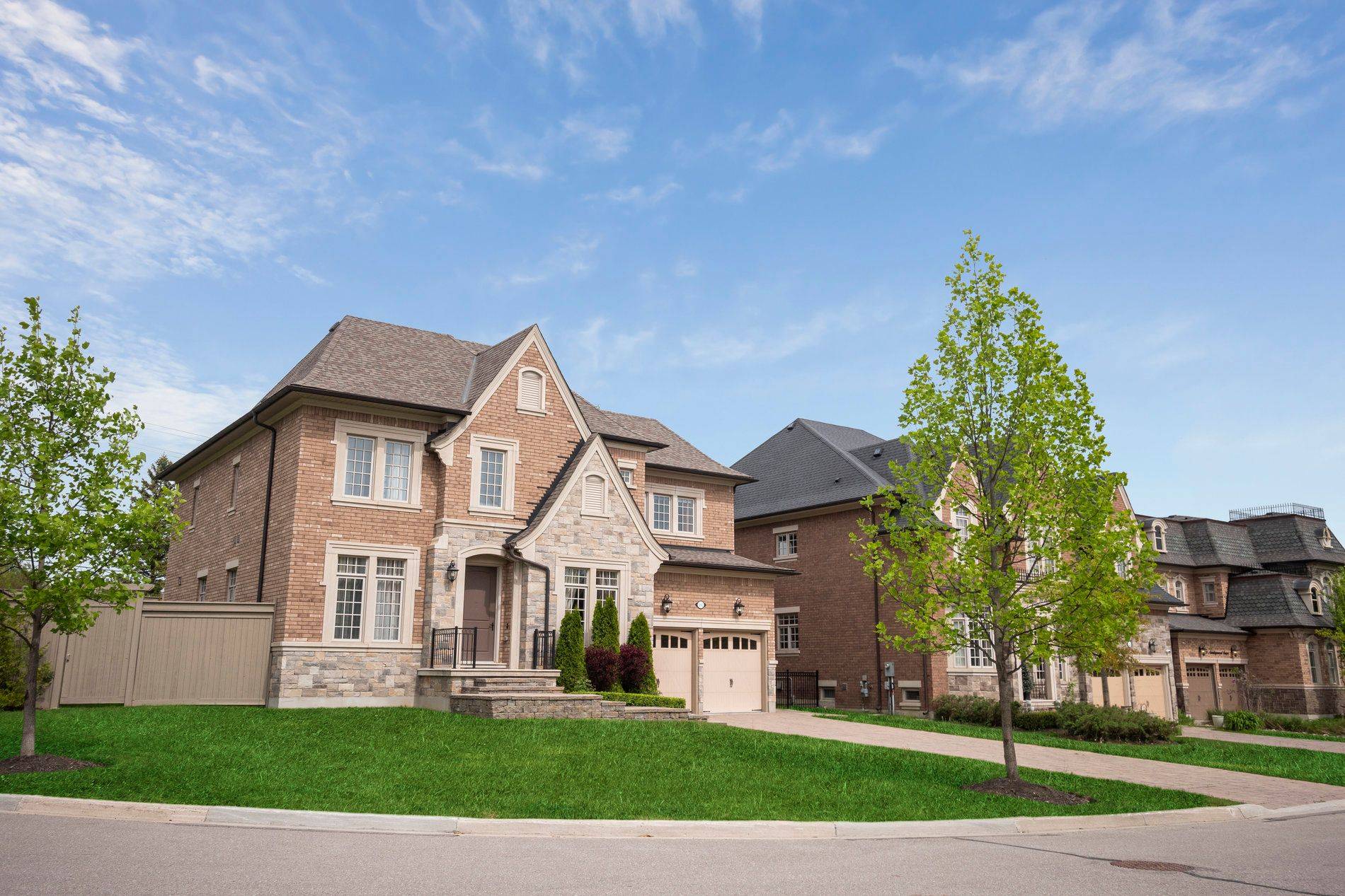 Vaughan, ON L4H 4G6,141 Annsleywood CT
