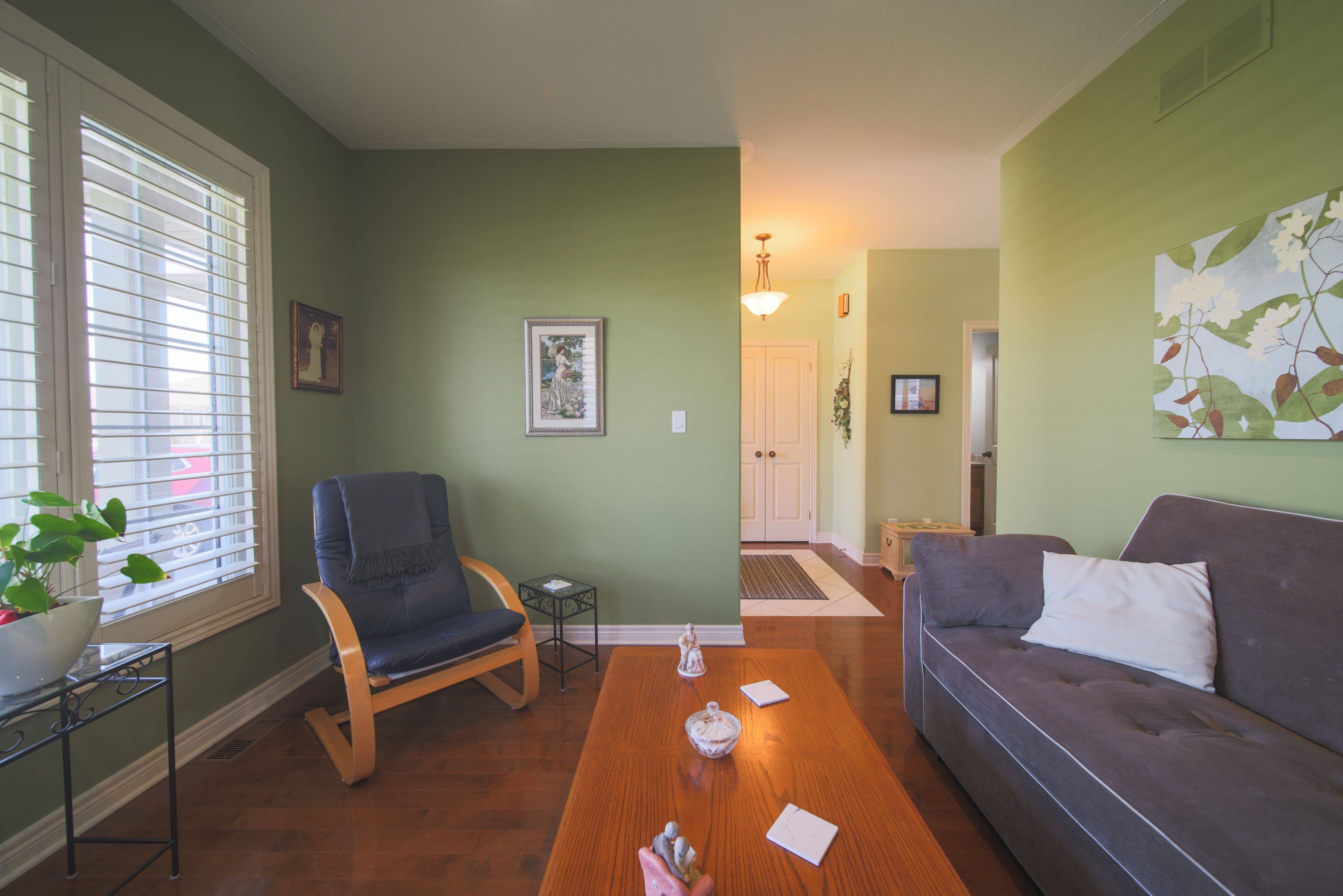 Niagara-on-the-lake, ON L0S 1T0,132 LORETTA DR