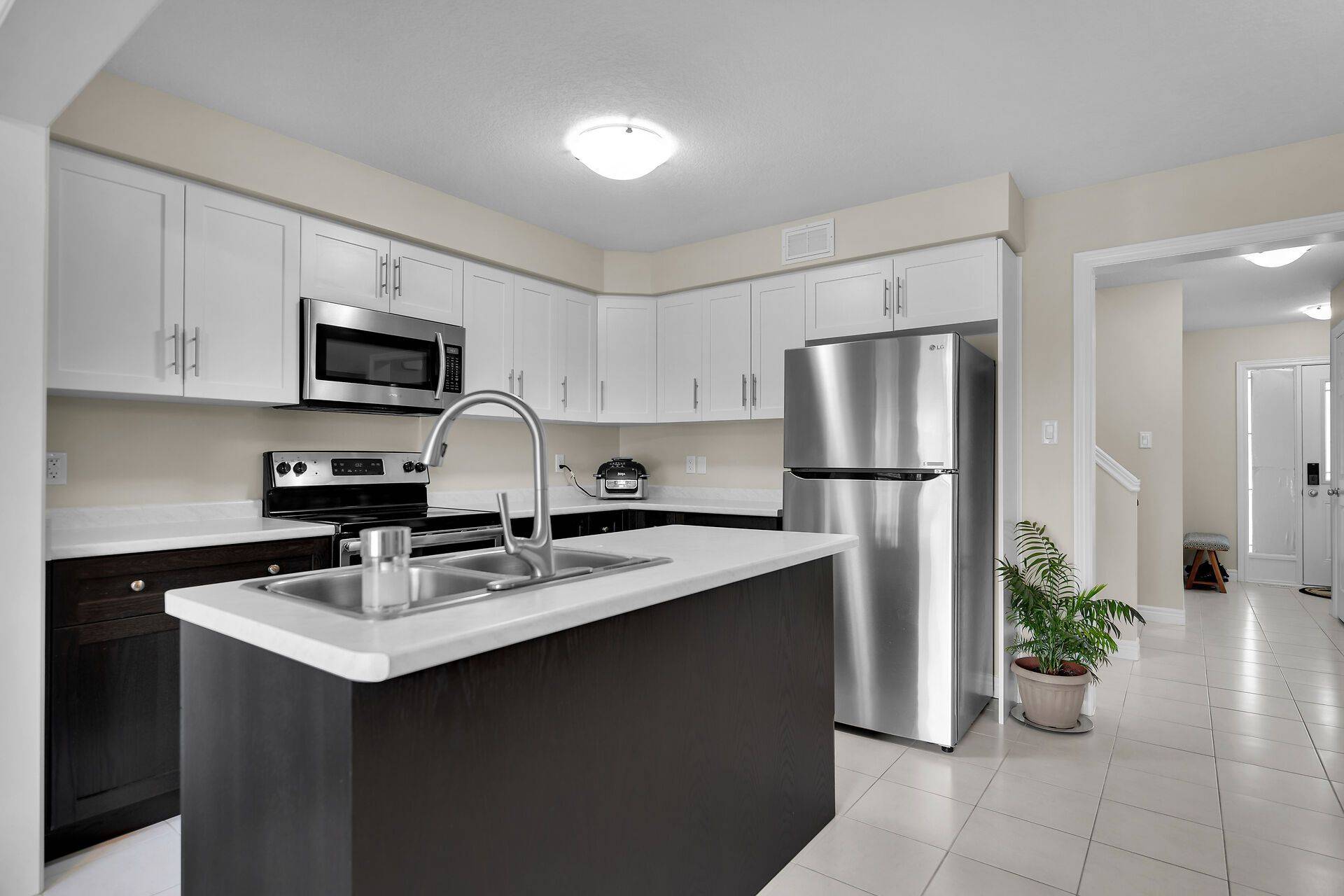 Guelph, ON N1G 0G1,23 Ambrous CRES