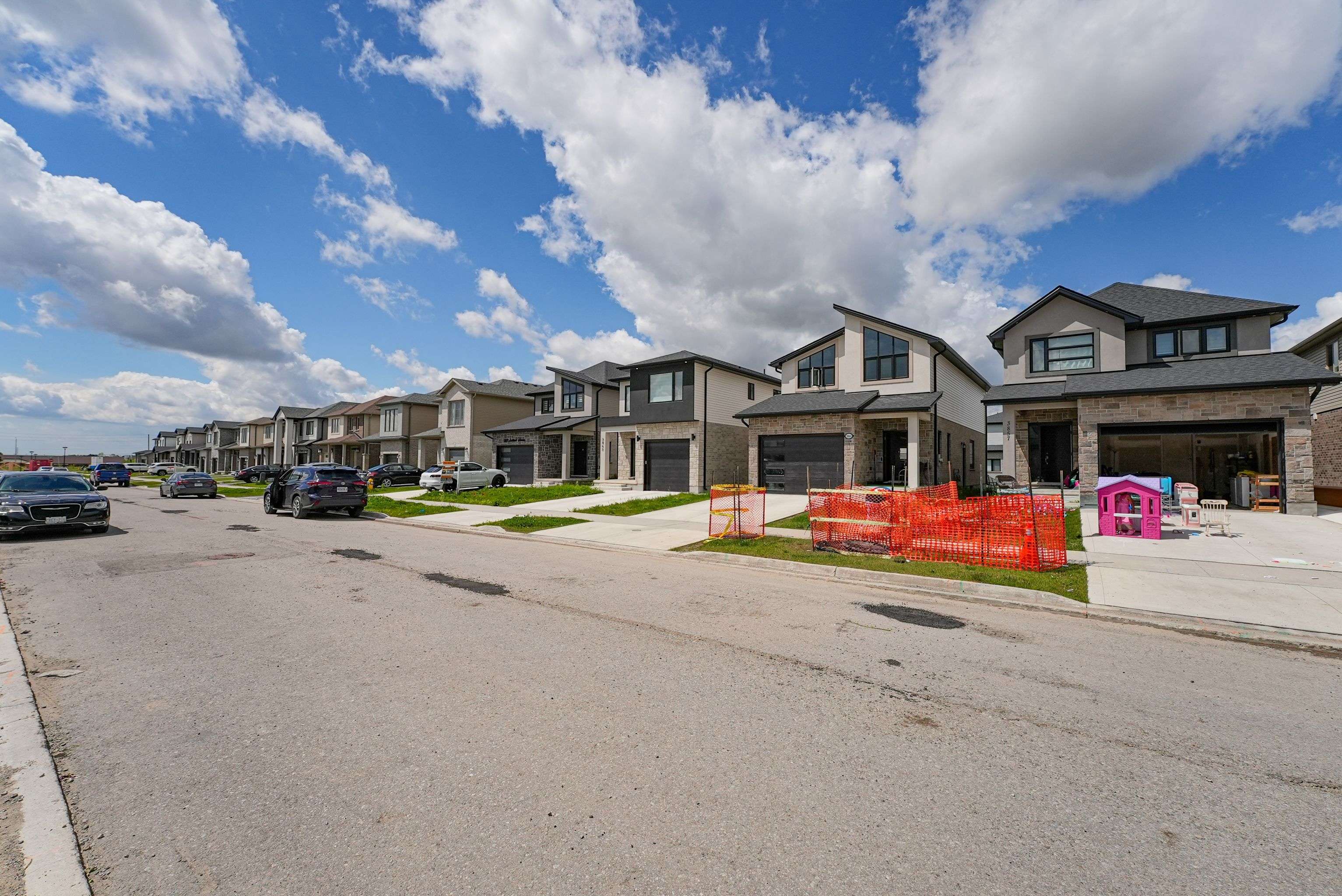 London South, ON N6L 0J3,3861 Auckland AVE