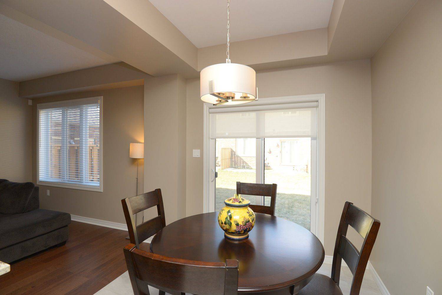 Grimsby, ON L3M 0H4,63 Dunrobin LN