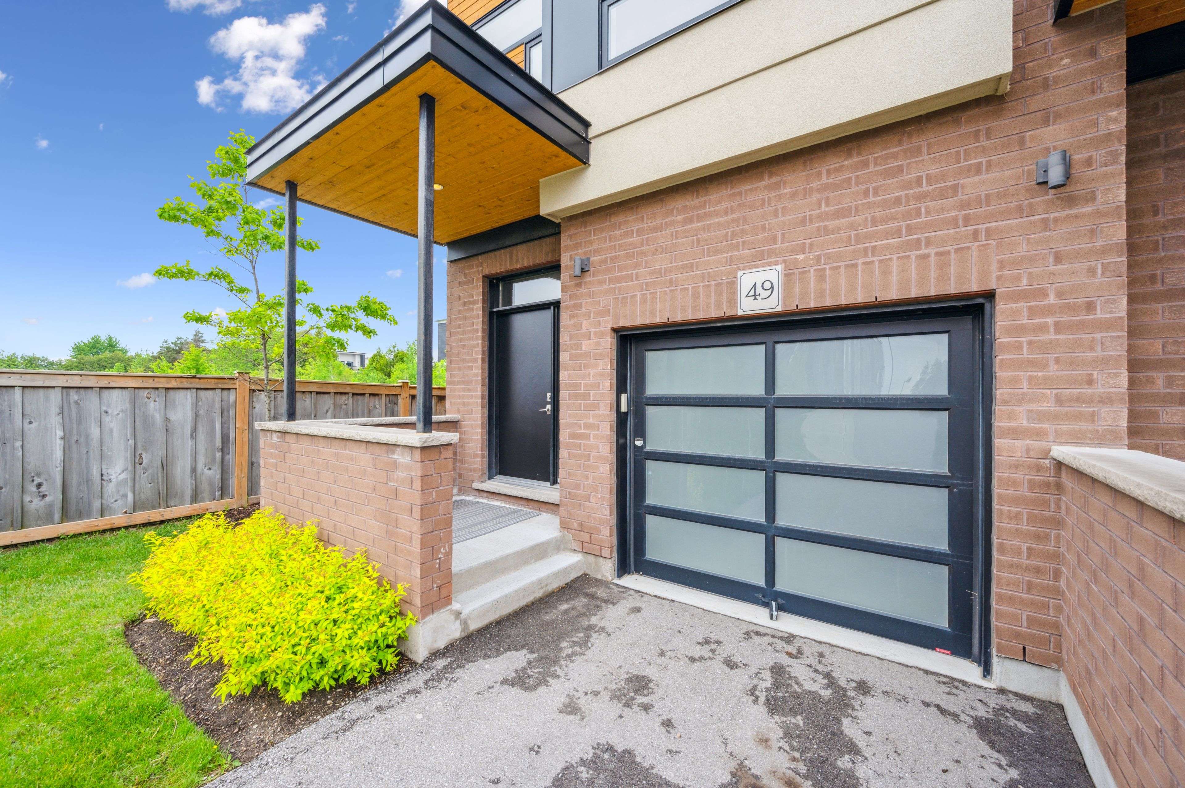 Guelph, ON N1L 0N8,60 Arkell RD #49
