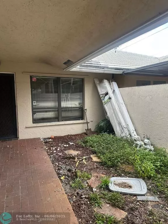 Coral Springs, FL 33065,2333 NW 87th Dr