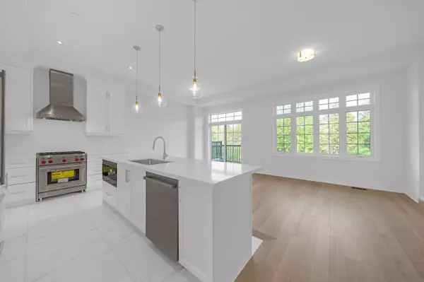 Markham, ON L6C 3L5,93 West Village LN