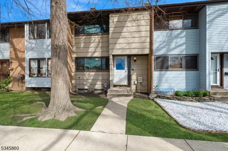 512 Fairfield Rd, East Windsor Twp., NJ 08520