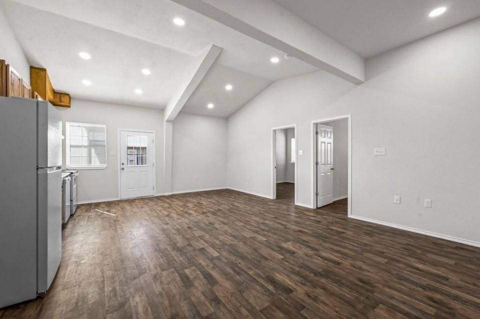 Sanger, TX 76266,6579 Indian Trail #3