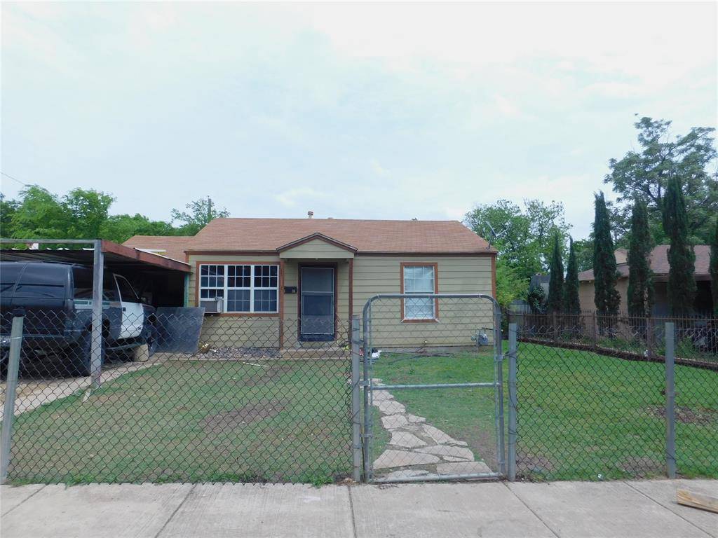3221 Schieffer Avenue, Fort Worth, TX 76110