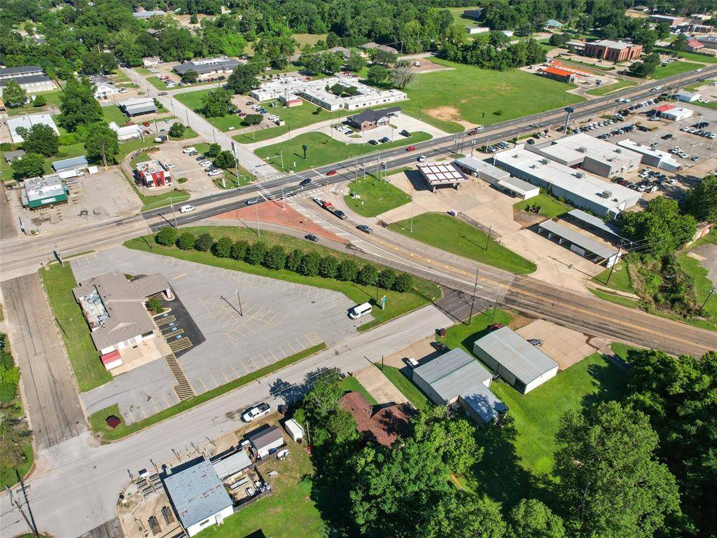 Gilmer, TX 75644,300 N State Hwy 155