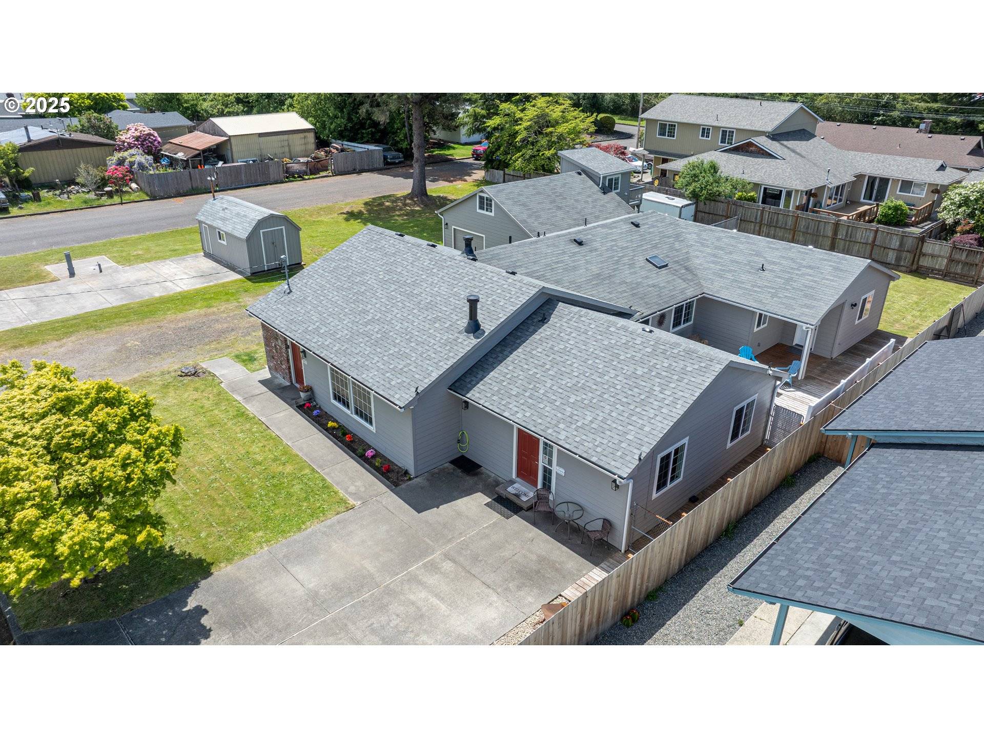 North Bend, OR 97459,3060 PINE ST