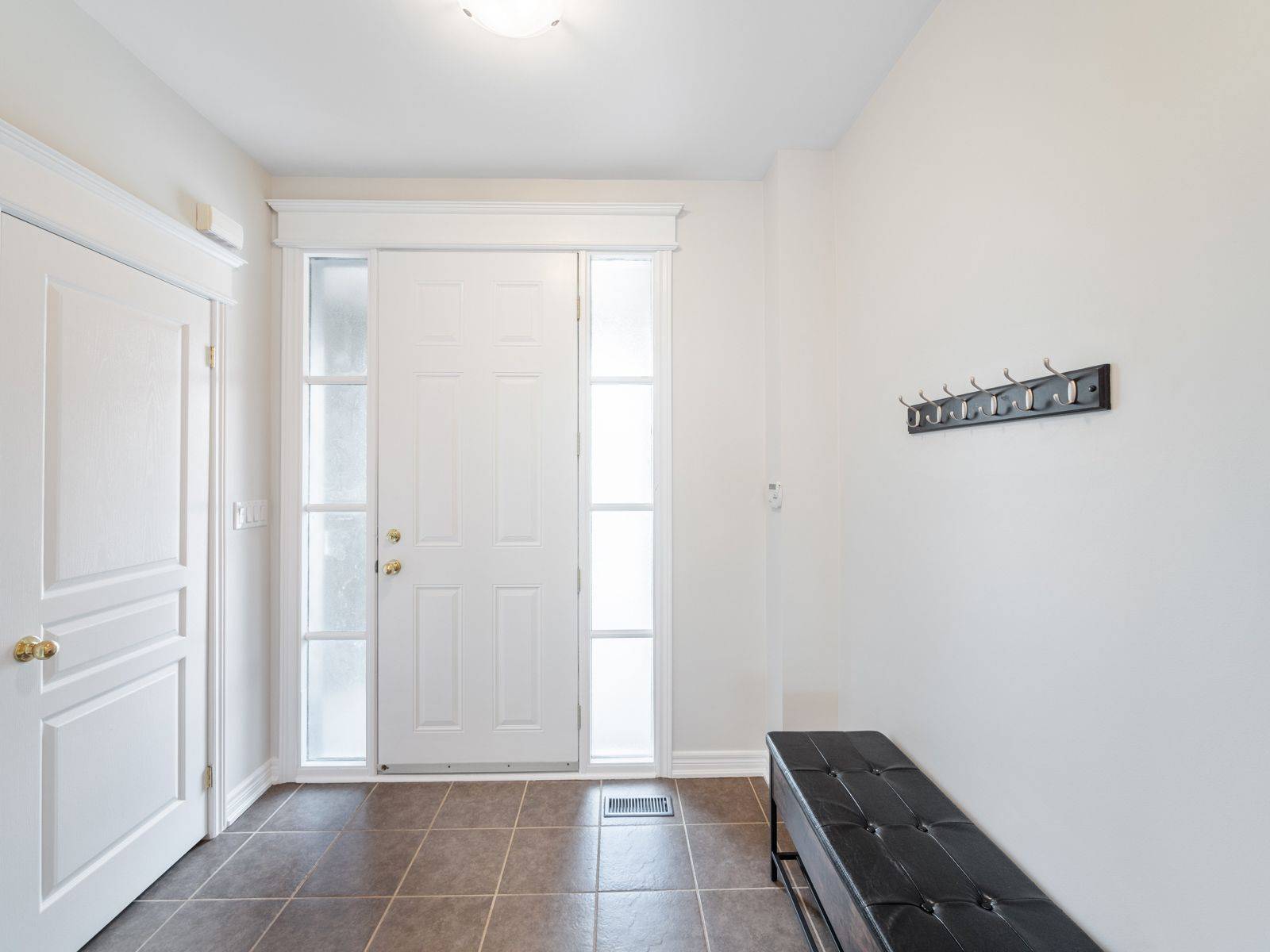 Vaughan, ON L6A 0Y9,43 Mill River DR