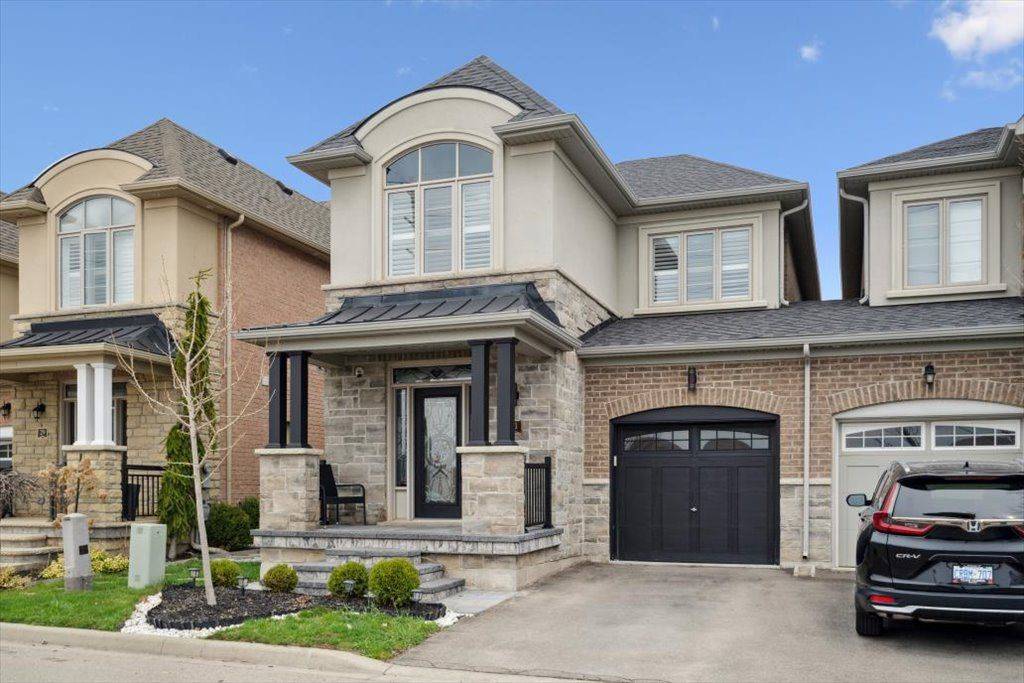Halton Hills, ON L7G 0L8,31 Rainforest LN