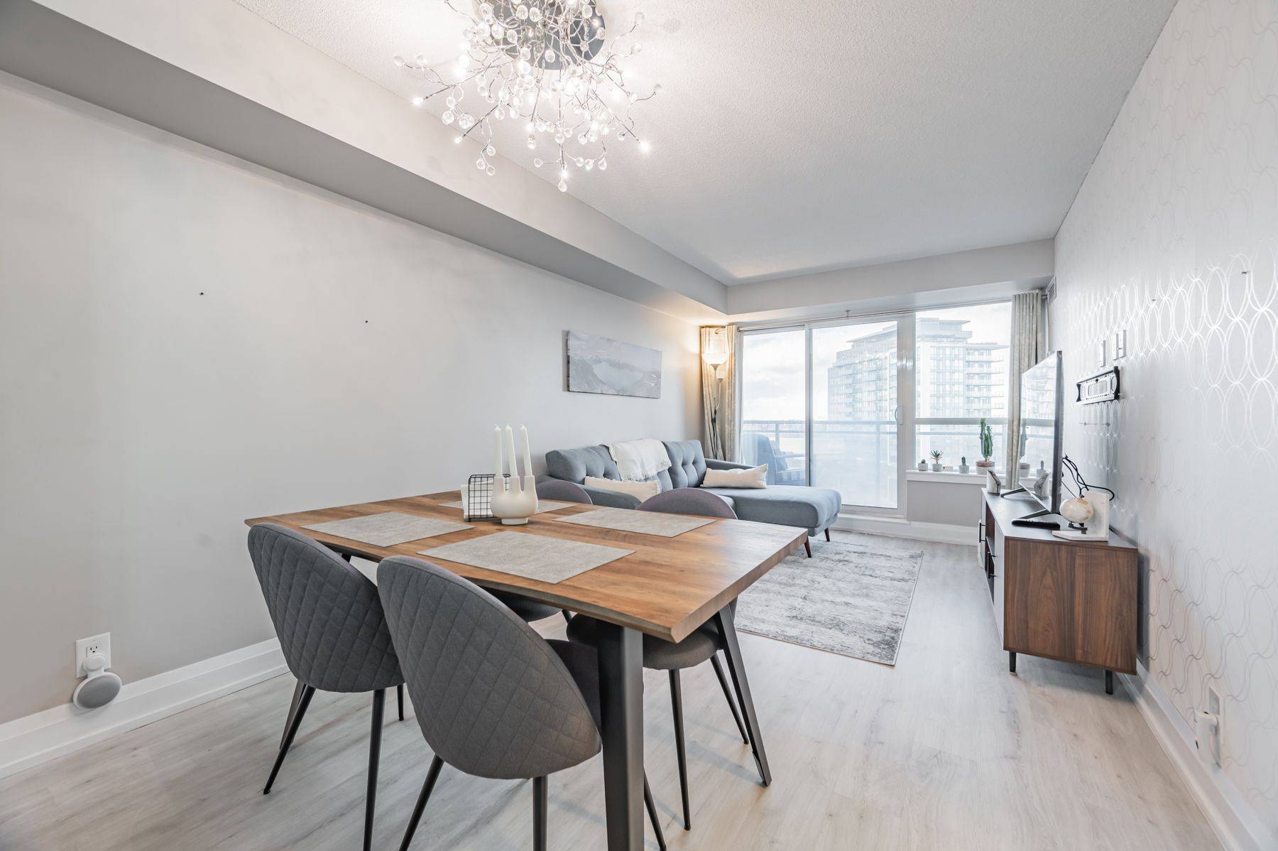 Toronto W05, ON M3J 0G8,1070 Sheppard AVE W #717