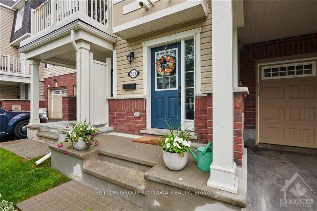 Kanata, ON K2M 0L9,593 Foxlight CIR
