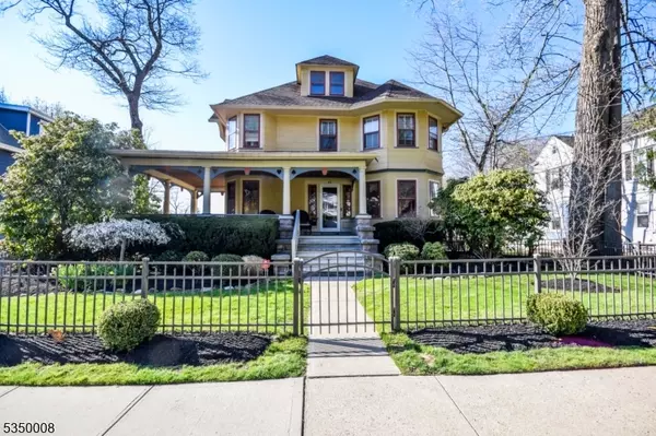 43 Forest Ave, Caldwell Boro Twp., NJ 07006