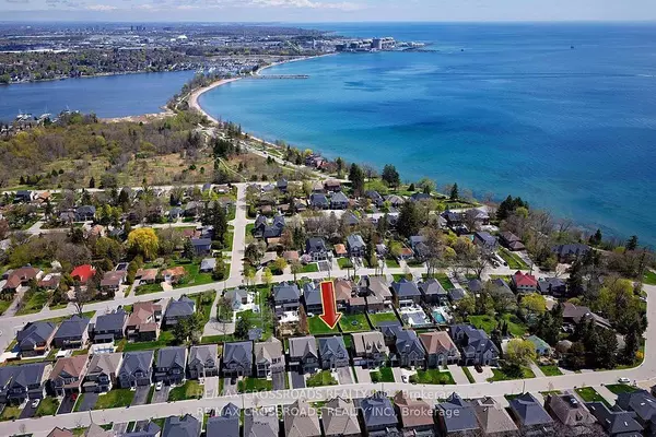 Pickering, ON L1W 0B2,529 Cliffview RD