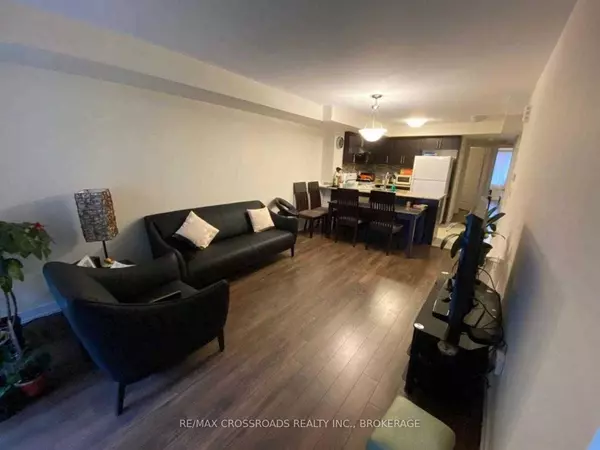 Markham, ON L6B 0A8,15 Westmeath LN #2910