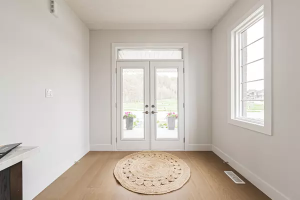 Kitchener, ON N2E 0C9,546 Benninger DR