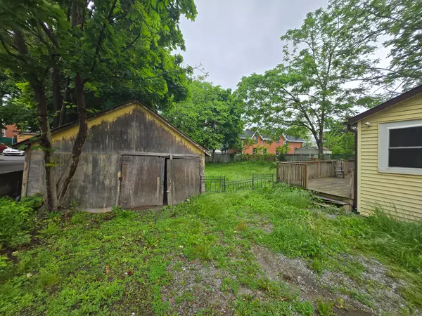 Quinte West, ON K8V 3R2,188 Dundas ST W