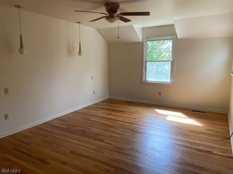Bedminster Twp., NJ 07921,21 Berkshire Ct
