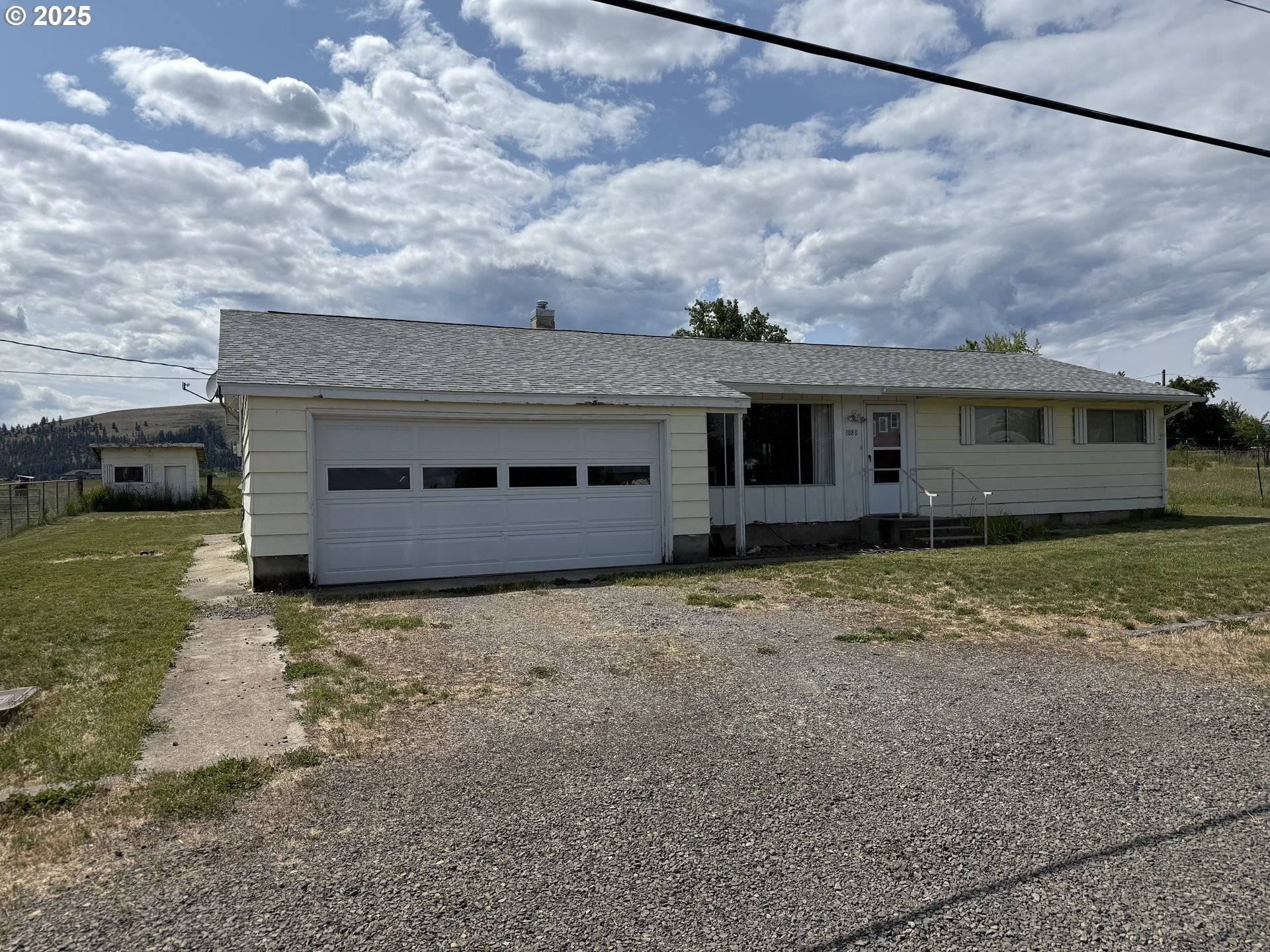 1080 PALMER JUNCTION RD, Elgin, OR 97827