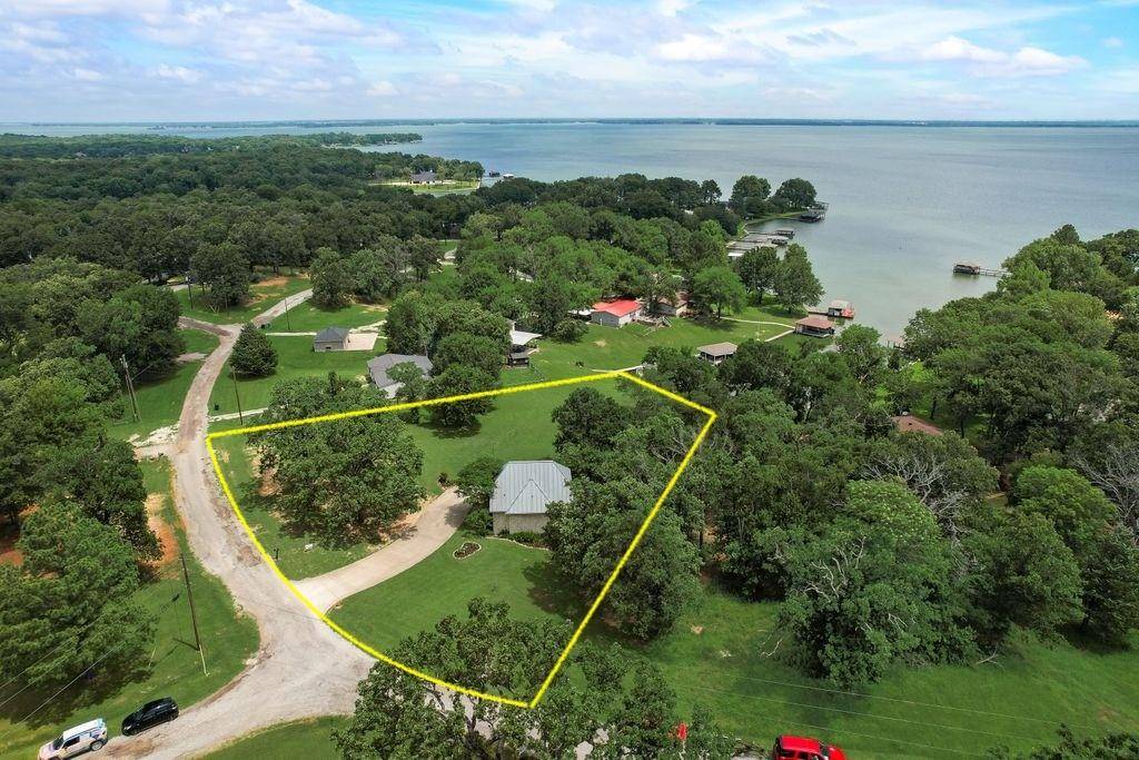 204 Knights Circle, Streetman, TX 75859