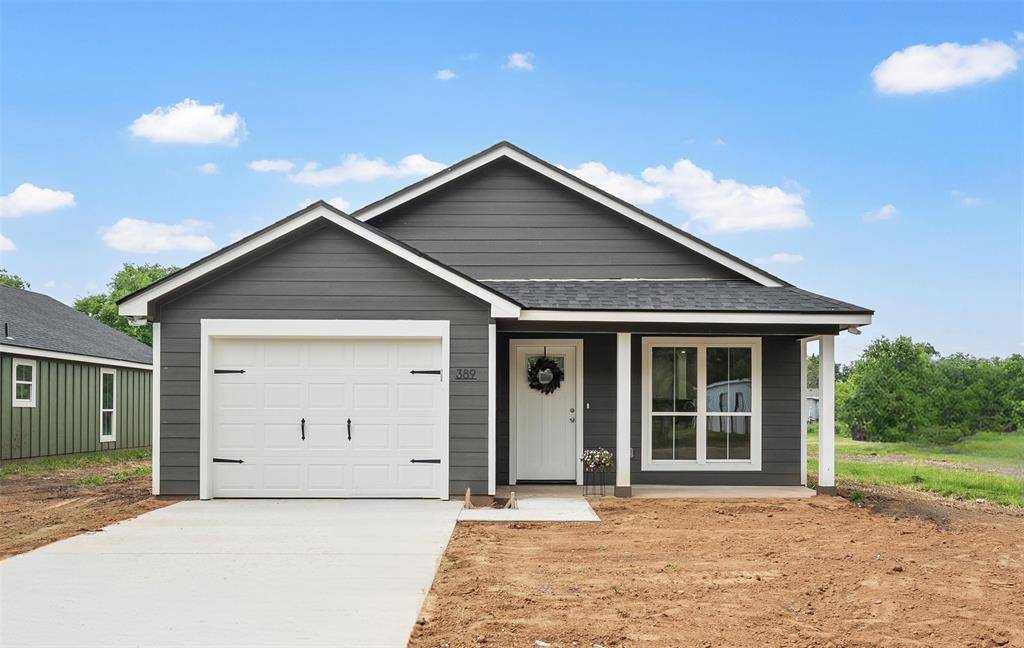389 E Burleson Street, Mart, TX 76664