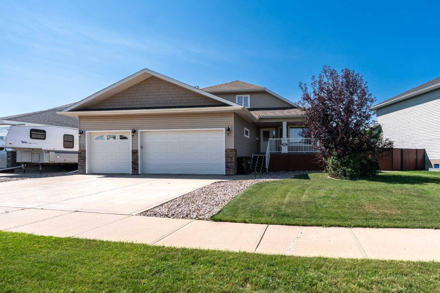 3712 69 ST, Camrose, AB T4V 5B7