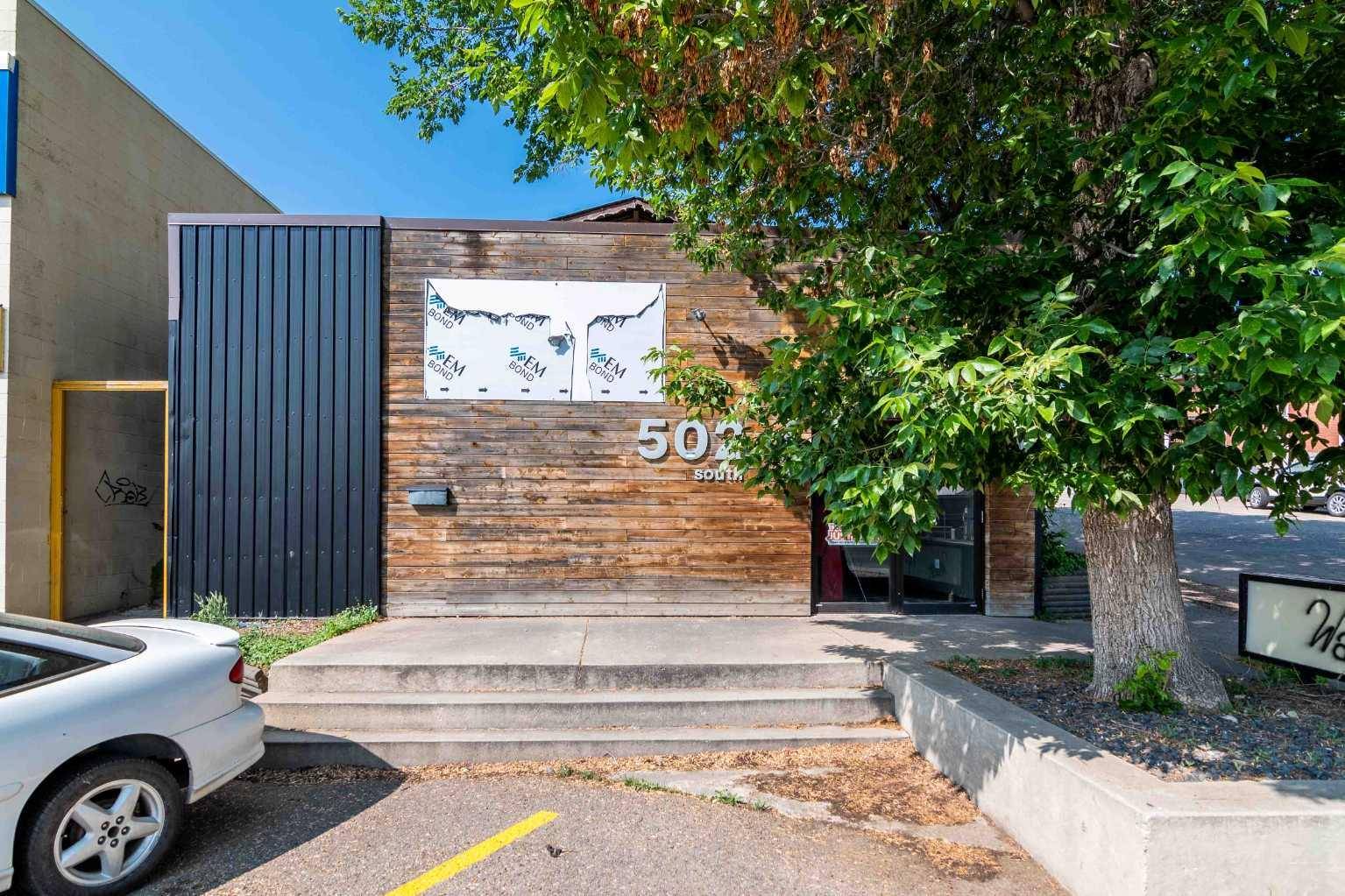 Medicine Hat, AB T1A 2V6,502 South Railway ST SE
