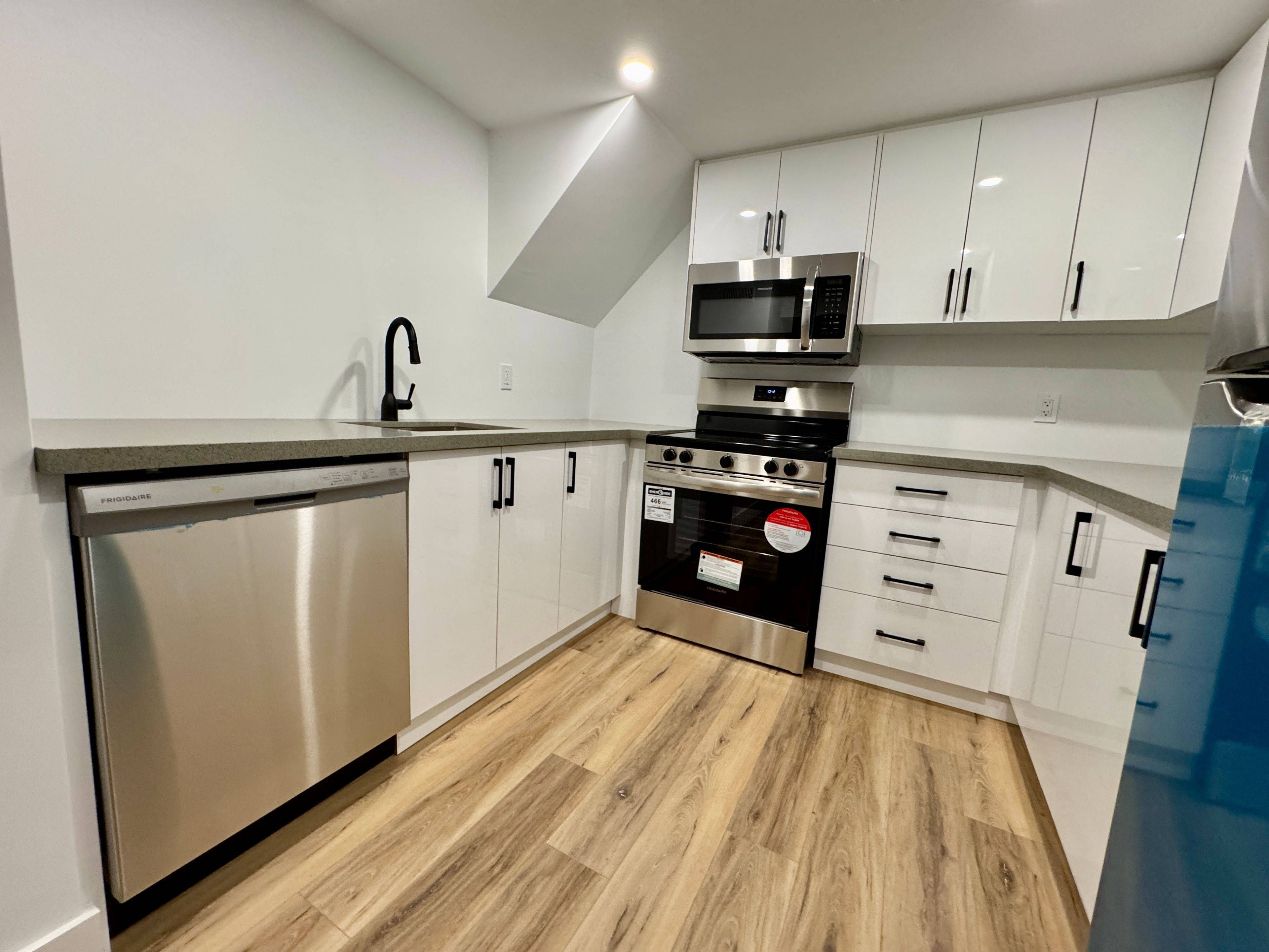 Oshawa, ON L1J 1E2,541 Monteith AVE #Basement