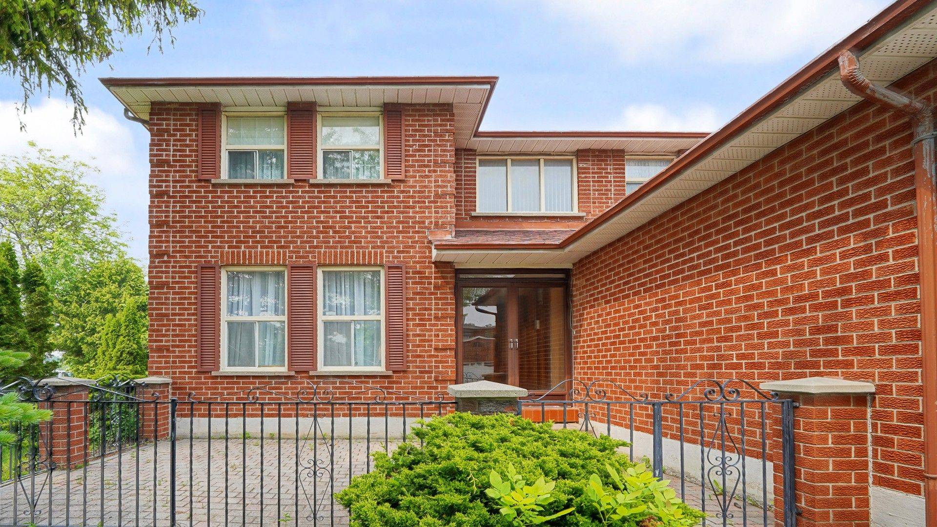 Markham, ON L3R 7C9,2 Winston RD