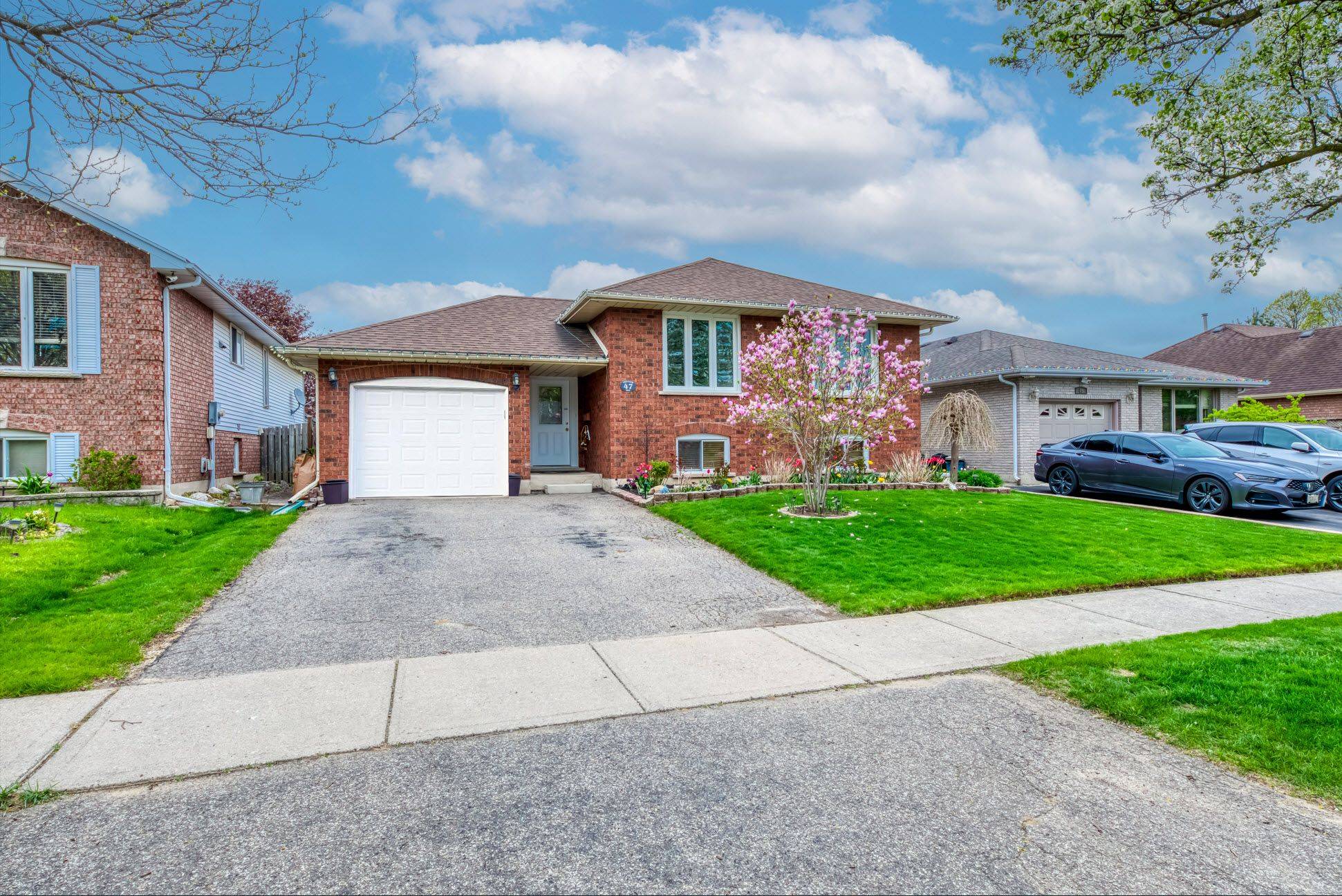 47 Trillium WAY, Brantford, ON N3R 7T8